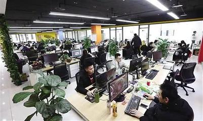 重慶造首款無人駕駛共享汽車亮相美國硅谷，技術實力引領出行變革